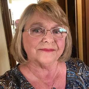 Meet your Posher, Debi